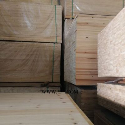 日本杉1.8*20 定型板 屋面板 床铺板 杉木板 松木 风雨板 包装板